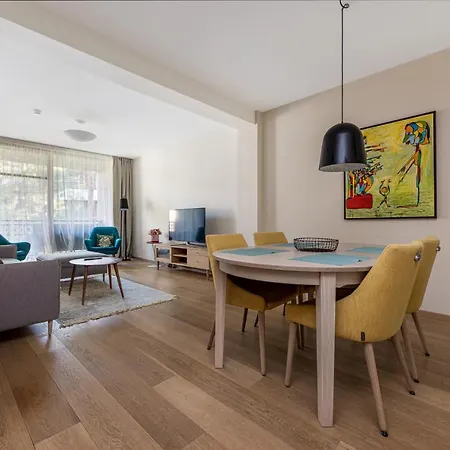 Birutes Alley 43, By Cohost Apartment Palanga